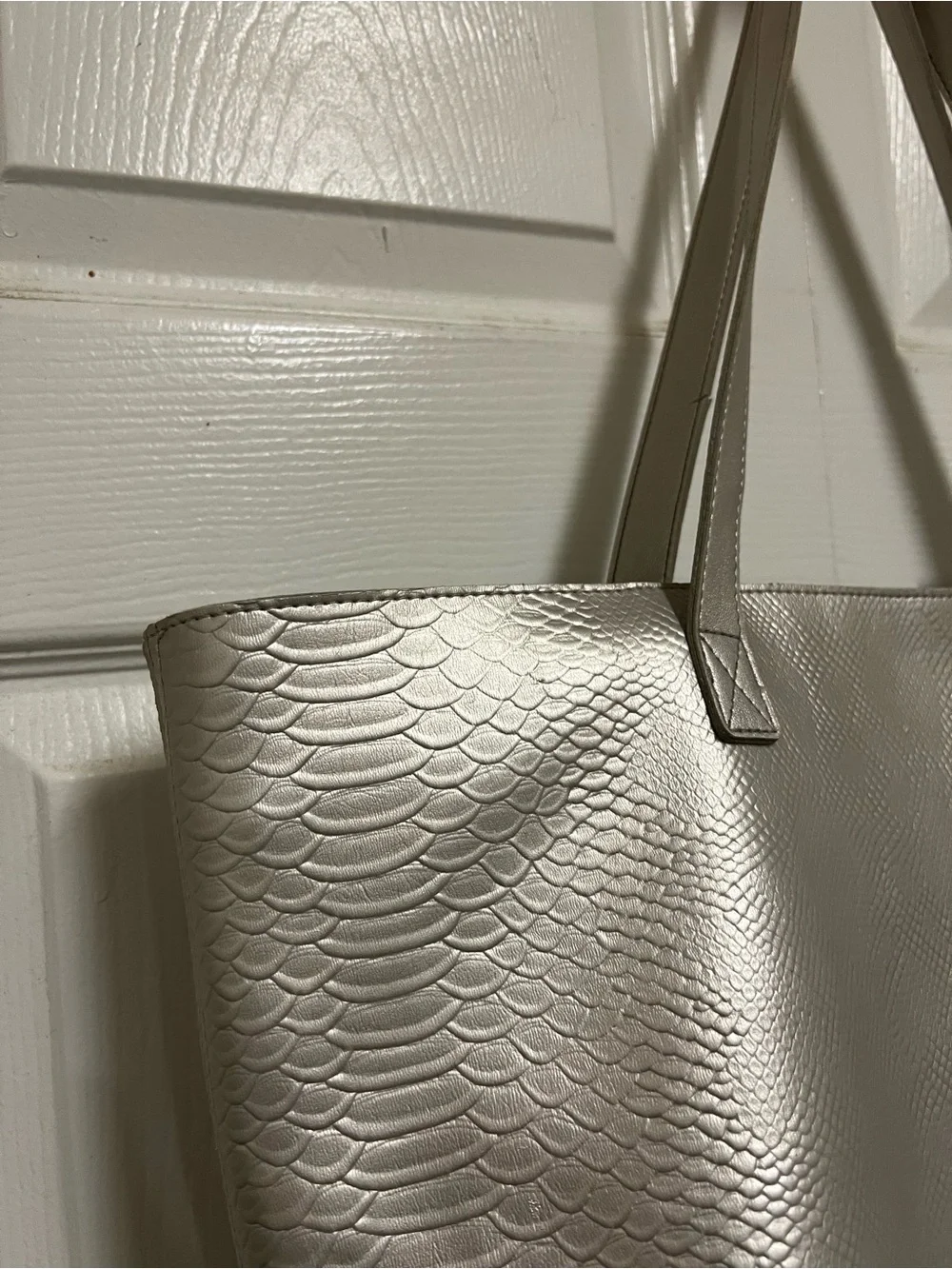 UNBRANDED Large Silver Embossed Tote Bag